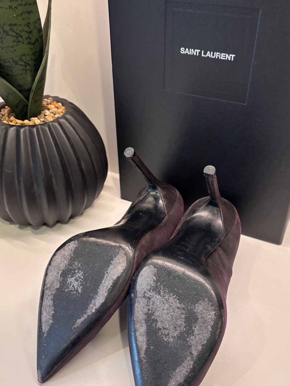 Saint Laurent Plum Suede Pointed-Toe Stiletto Pumps - Picture 5 of 10